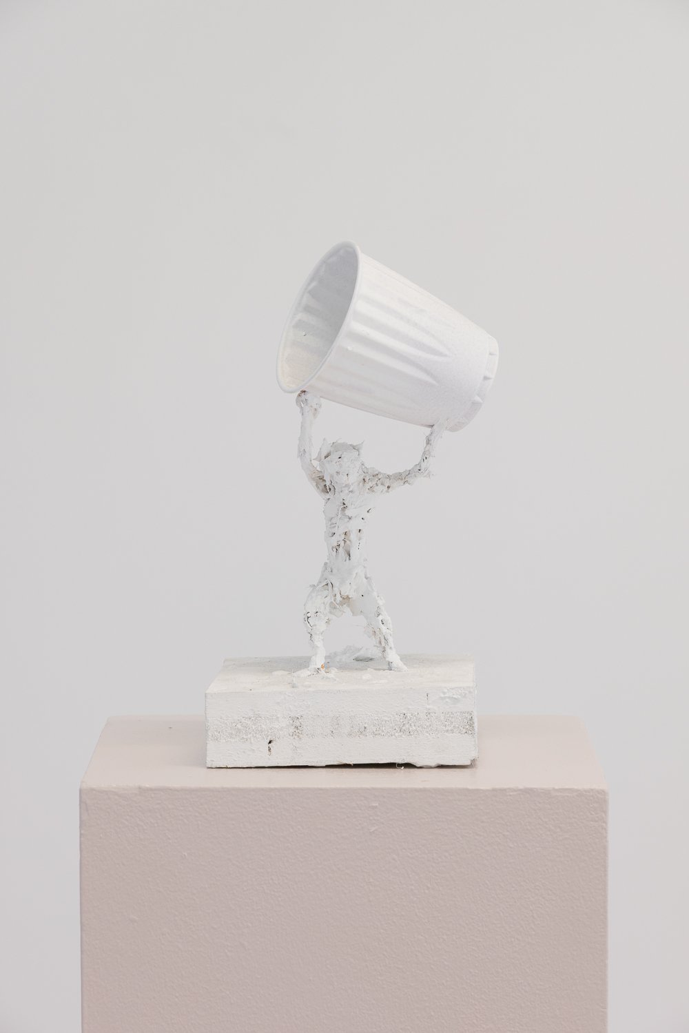 Nicola Hicks, Small Cat From Dump Circus (maquette), 2021